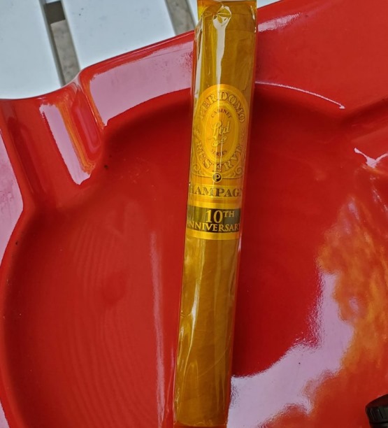 佩尔多莫 珍藏10周年康涅狄格州罗伯图雪茄 25支