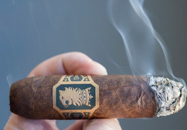德鲁庄园 王冠之下 马杜罗 飞猪雪茄 12支